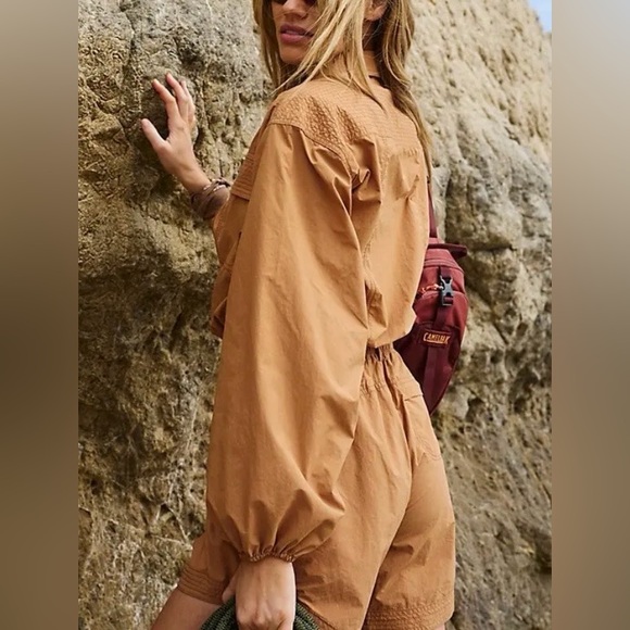 Nwot Free People In The Wild Shortsie - Picture 3 of 7